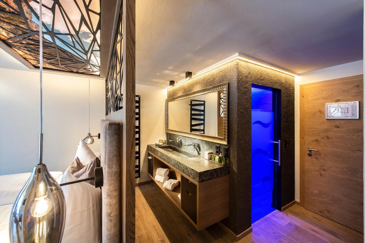 Laret Private Boutique Hotel - Adults Only Samnaun Exterior foto