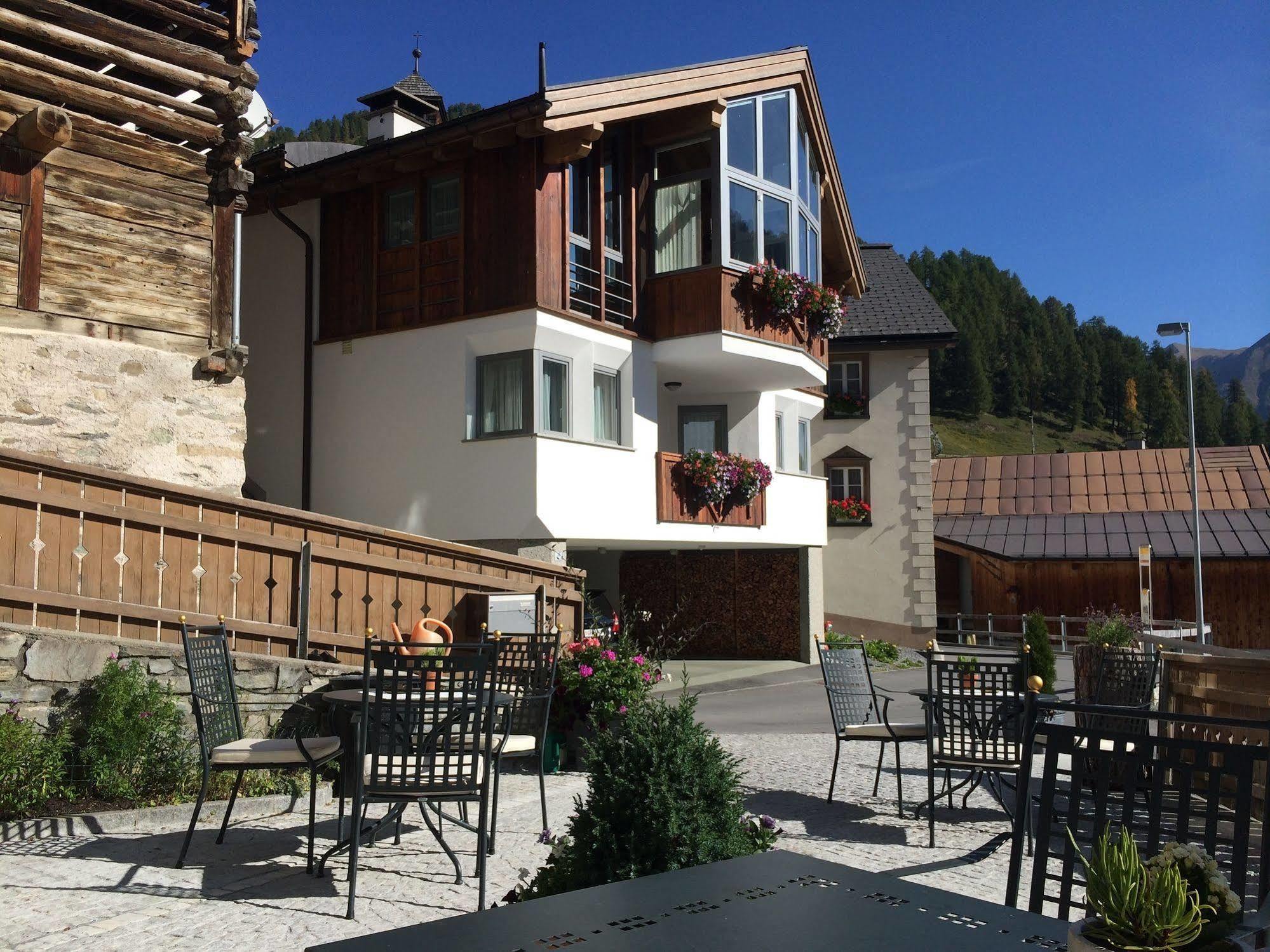 Laret Private Boutique Hotel - Adults Only Samnaun Exterior foto